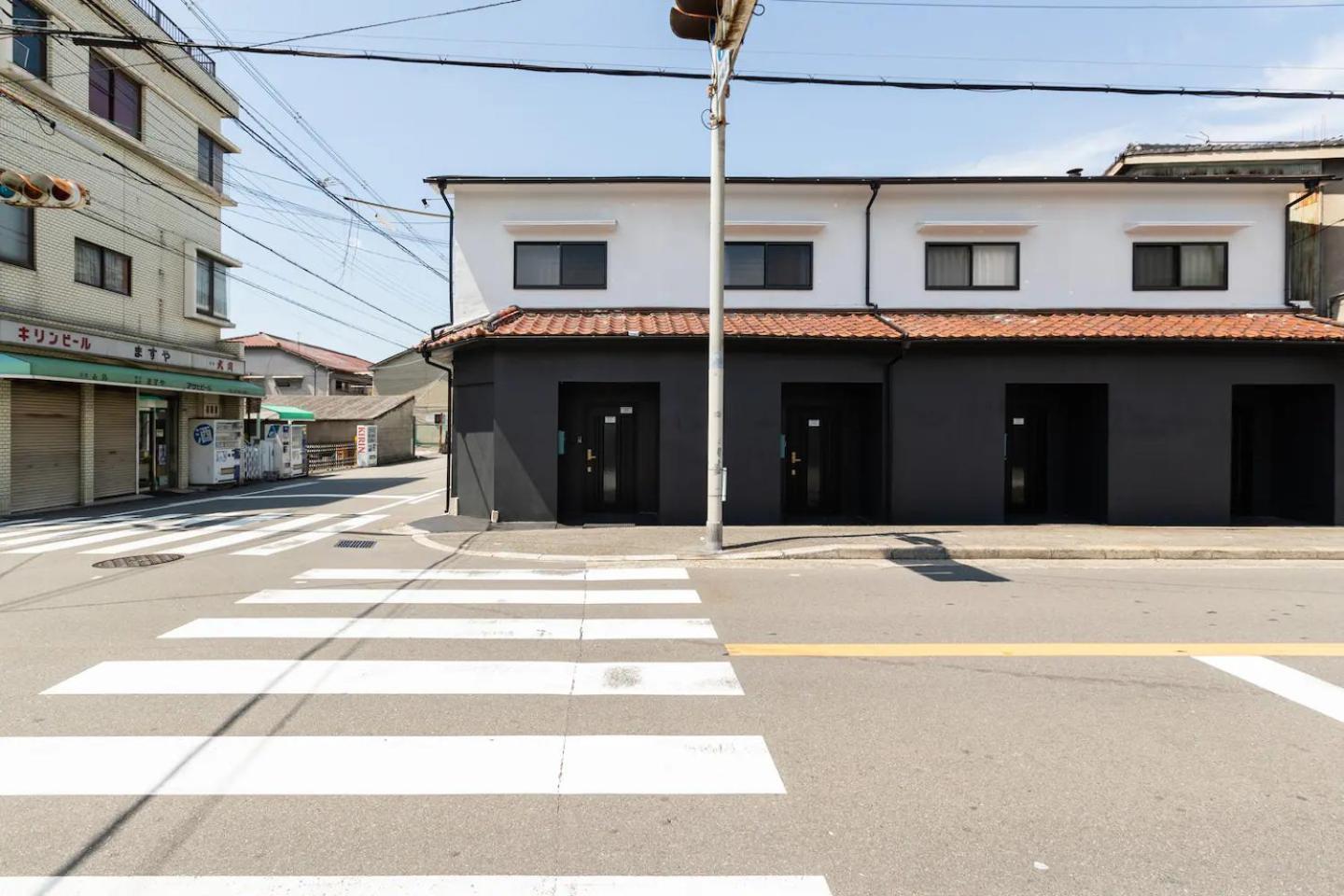 Apartment Yagara Terrace House A Osaka