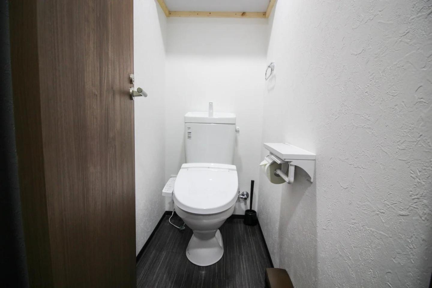 Apartment Yagara Terrace House A Osaka